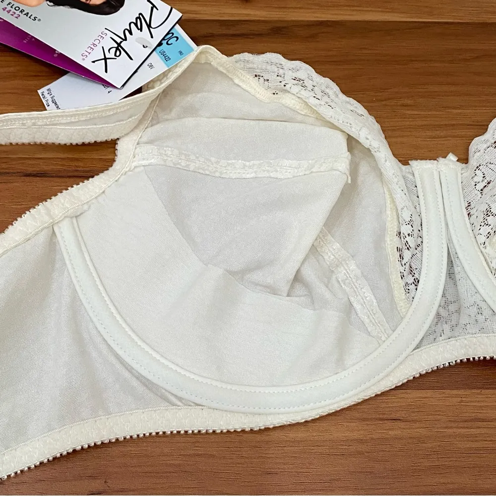 PLAYTEX 4422 Signature Florals Mother of Pearl Unlined Underwire Bra Size 40C - Image 13