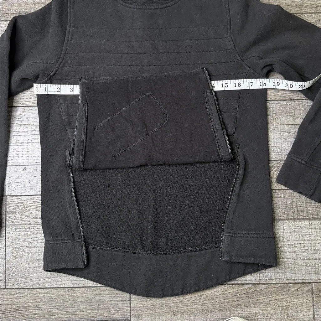 Lululemon Athletica Charcoal Gray Sweatshirt - Image 5