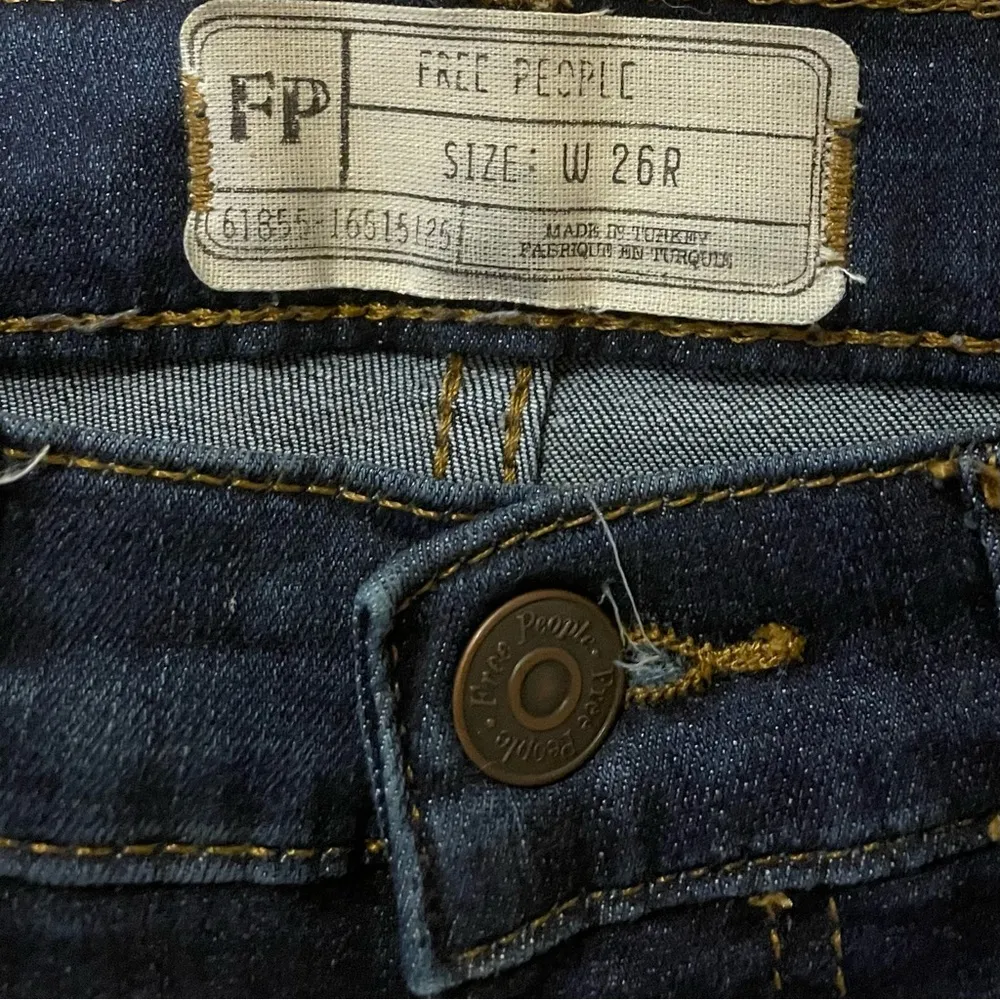 Free People High Rise Ripped Skinny Jeans, Dark Wash, Size 26, EUC - Image 3