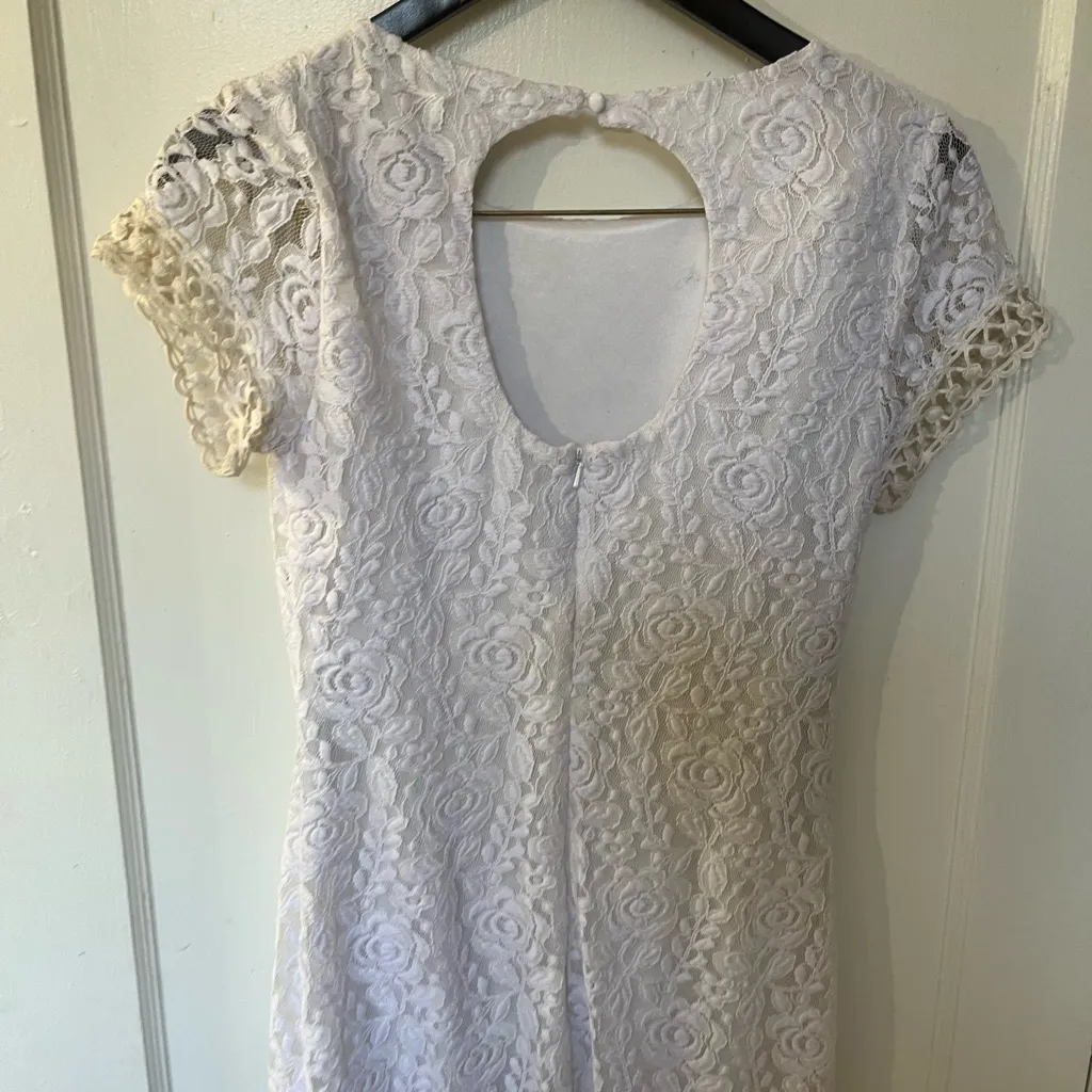 Laundry By Shelli Segal White Puff Sleeve Sheath Dress - Image 7