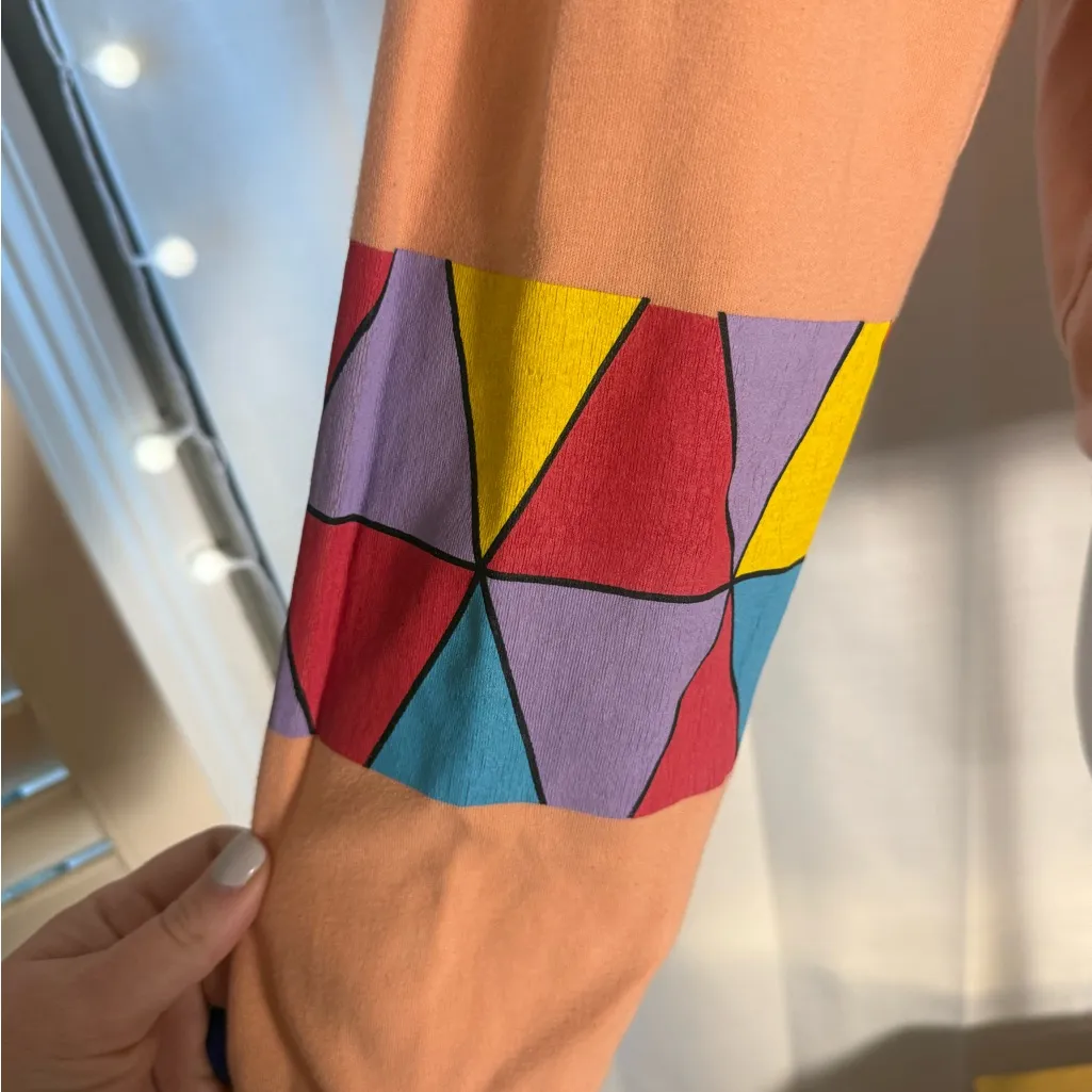 Krispp Peach Geometric Sleeve Cropped Sweatshirt M Orange Size M - Image 3