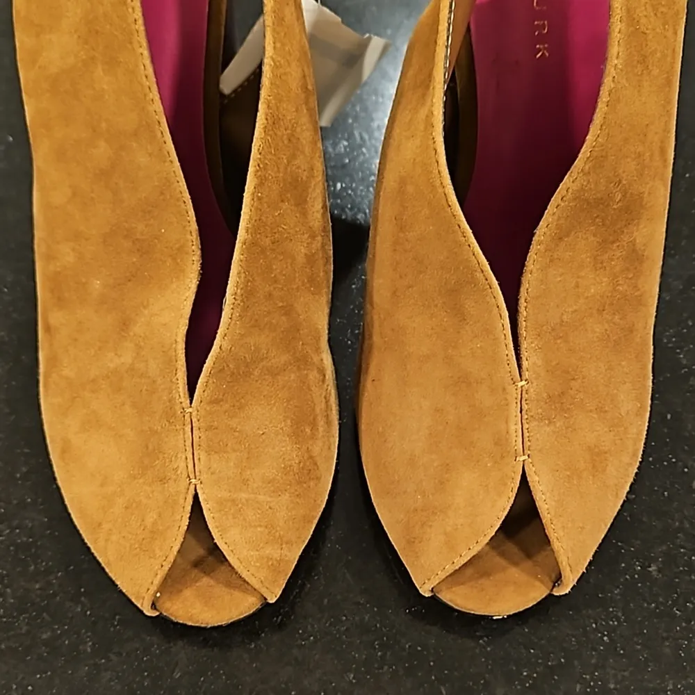 💕TRINA TURK💕 Sunset Blvd Suede Slingback Heels ~ Tan 10 New with Box (No Lid) - Image 7