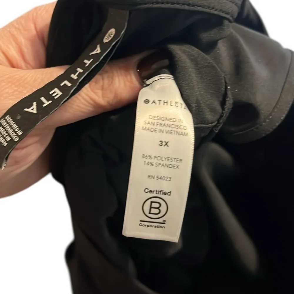 Athleta Black Marlow Romper with pockets - Image 6