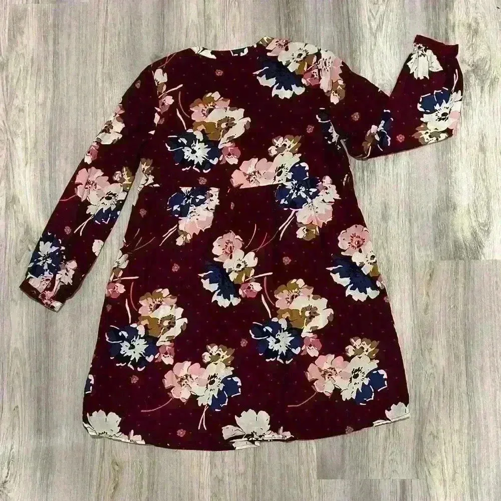 Old Navy Women’s Mini Dress Burgundy Floral 3/4 Sleeve V-Neck Lace Up Size S - Image 4