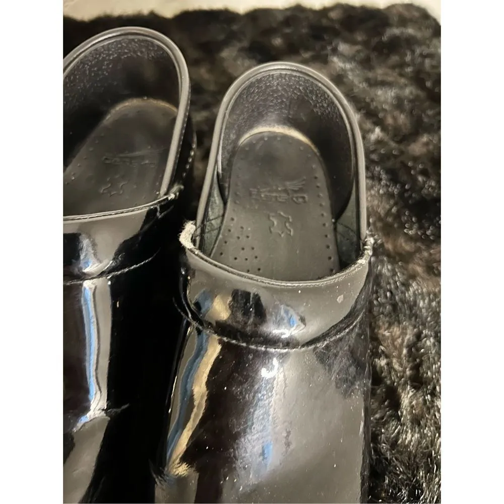 Dansko  Professional Black Patent Leather Clogs Slip On Women's Size 39 - Image 3