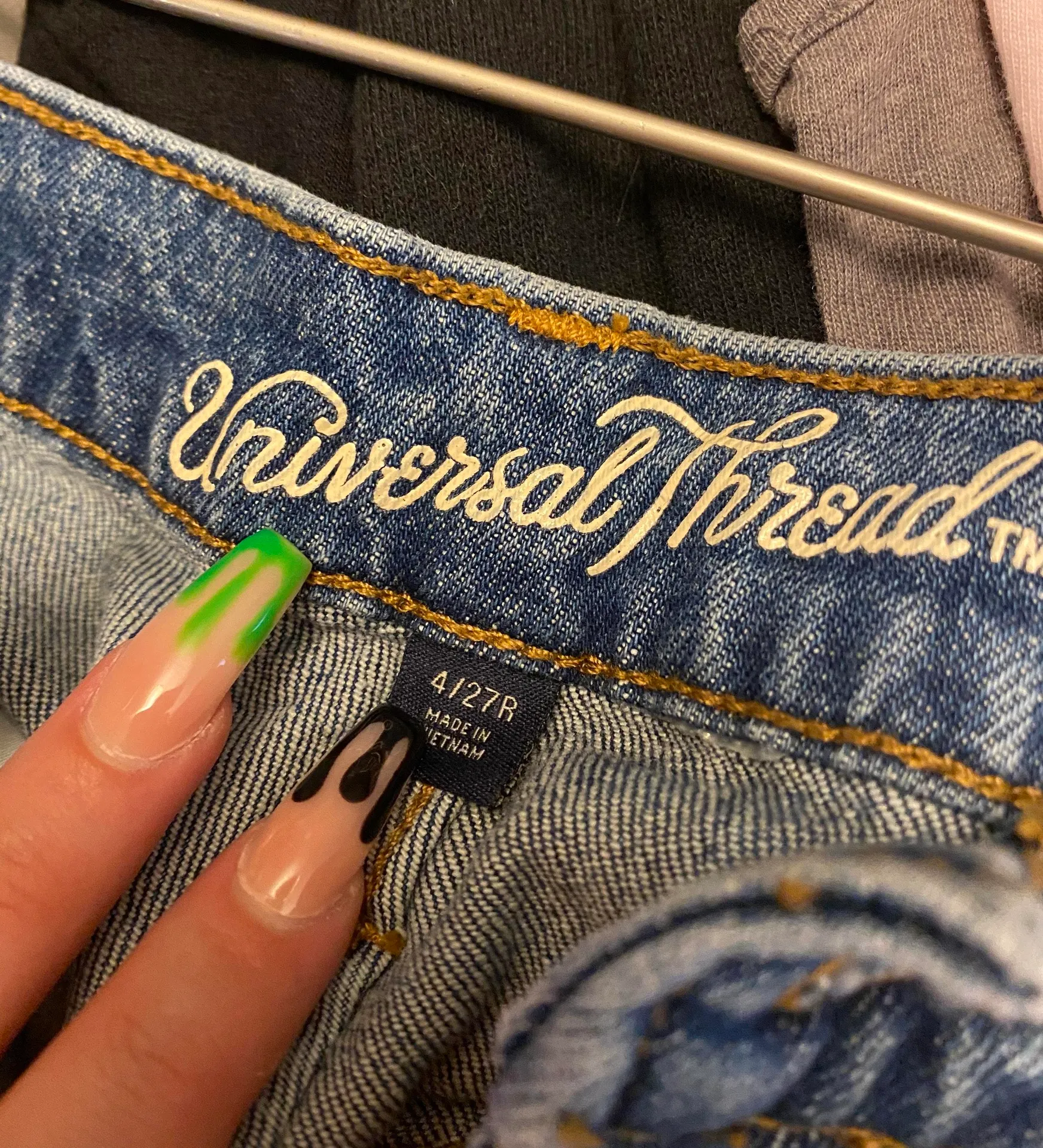 Universal Thread Jeans  - Image 3