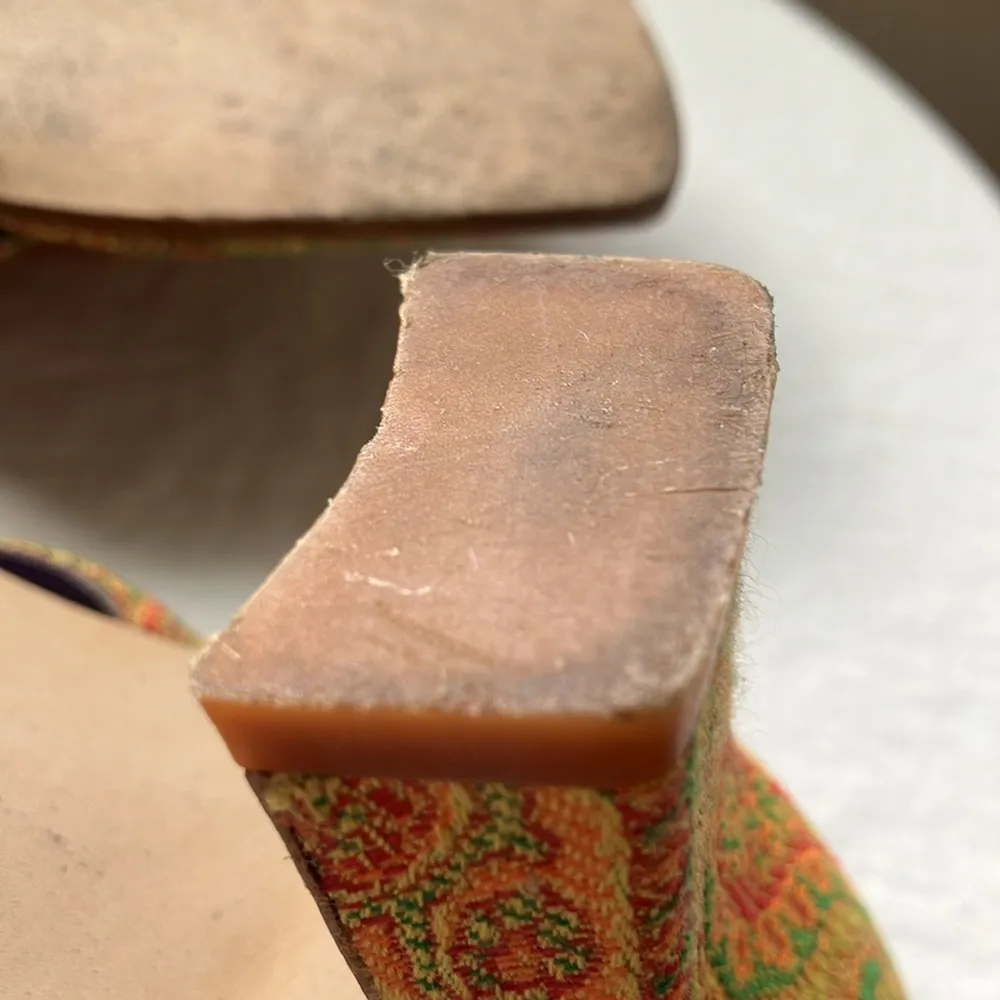 Zalo: Yellow/Orange heeled, paisley sandals - Image 6