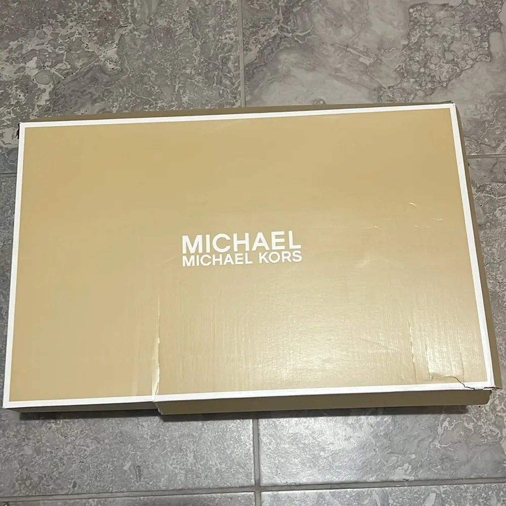 Michael Michael Kors Hayden Block - Image 13