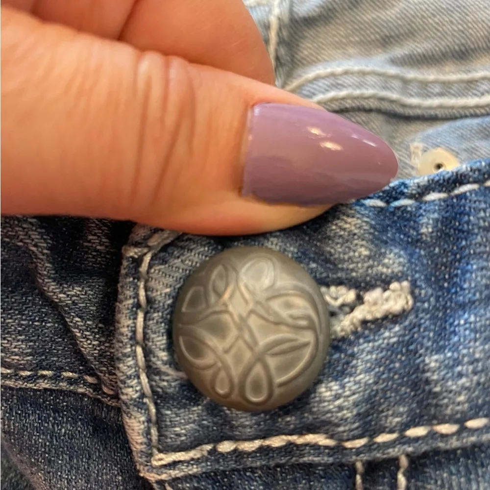 Day trip Leo  vintage Y2K distressed embroidered stitch jeans - Image 14