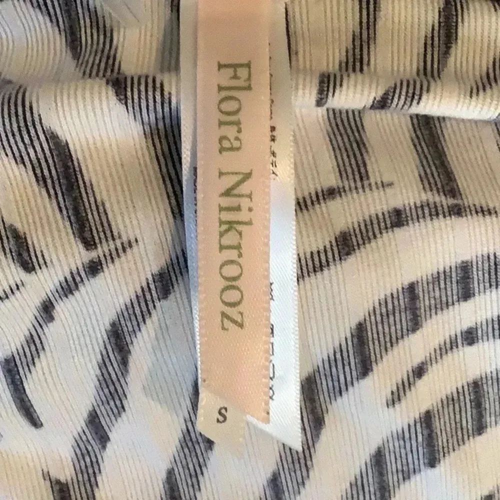 Flora Nikrooz Size Small Zebra Print Sleeveless Shorts Romper. New With Tags - Image 5