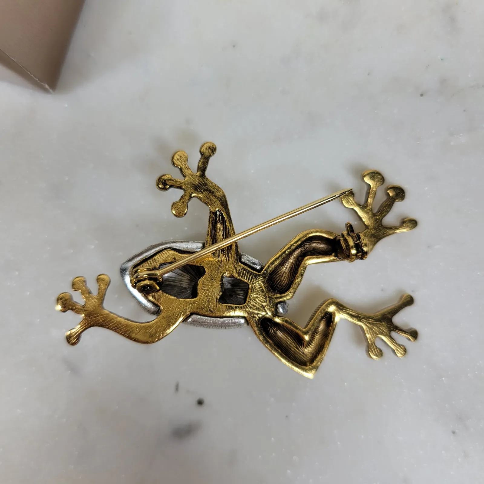 VTG Liz Claiborne Frog Brooch Gold Silver Tone Rhinestone Jewelry Dead Stock - Image 11