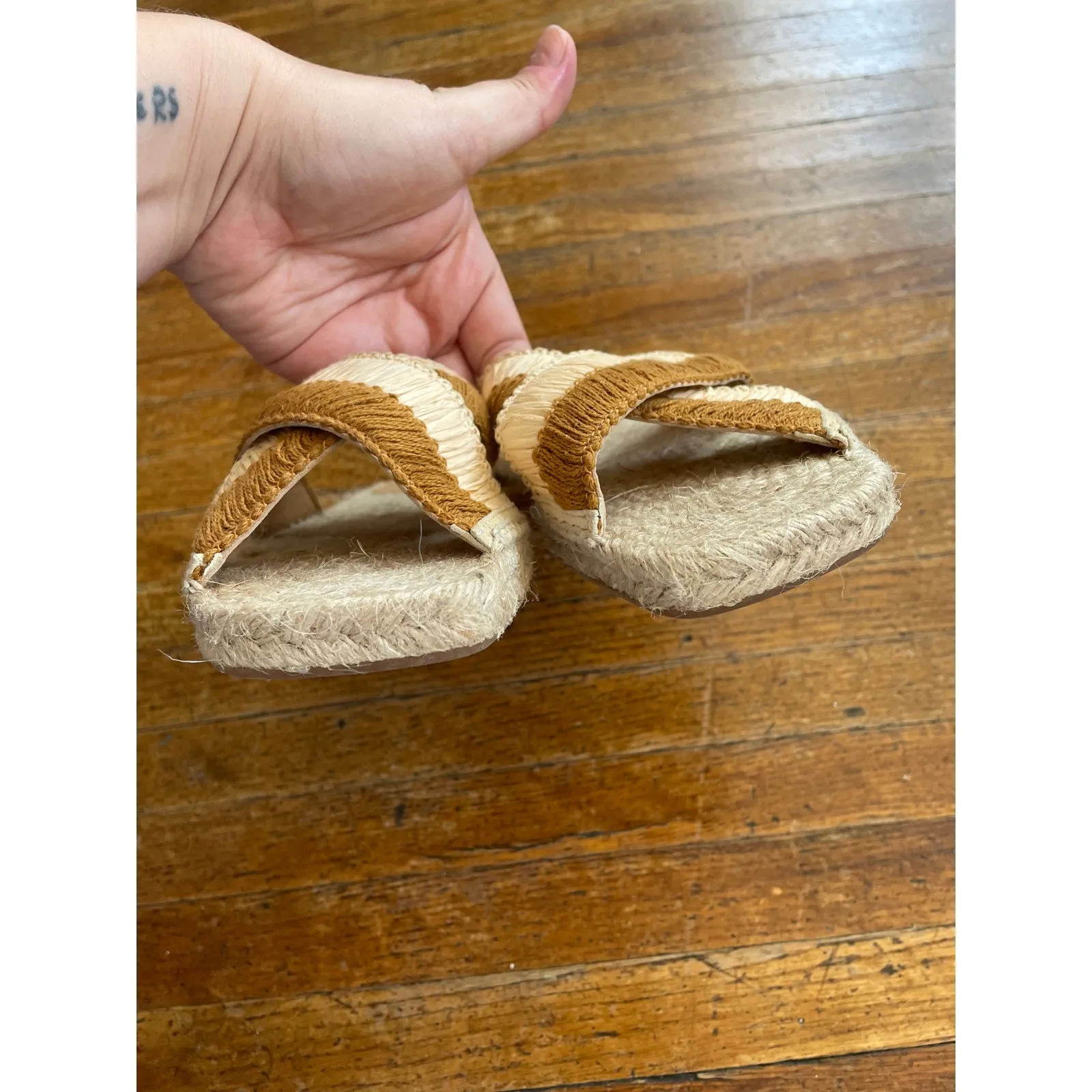 Castaner Espadrille Raffia Criss Cross Slide Sandals -‎ Women's Designer Shoes - Image 4