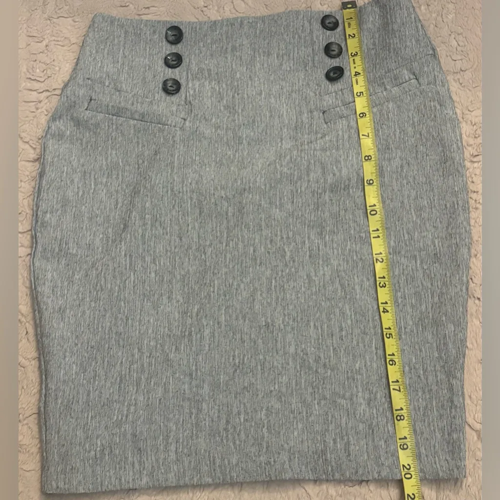 BCX   Button-Accent Skirt size 5 - Image 2