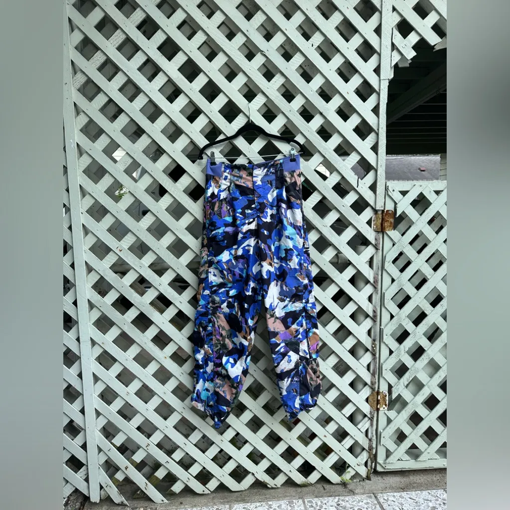 ❤️Free People Mesmerize Me Camo Printed Pants - Image 2