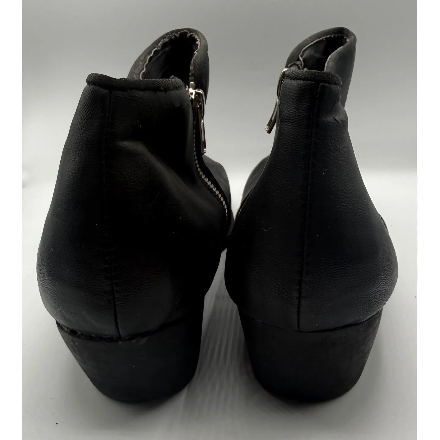 UnionBay Women 11M Black Faux Leather Side Zip Low Wedge Heel Ankle Boots Biker - Image 4