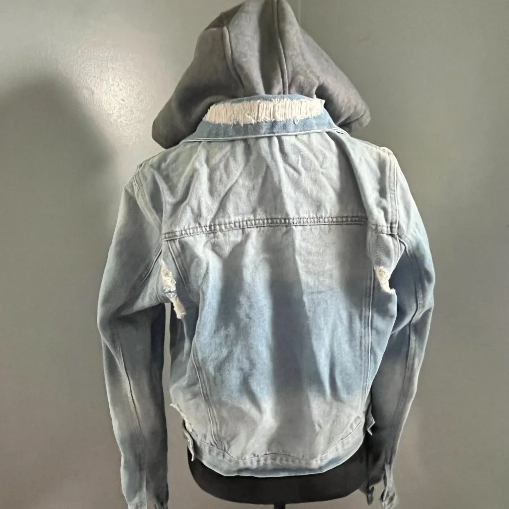 Ci Sono Denim Jacket, Removable Hood, Distressed, Size Large, Style DJK161 - Image 2