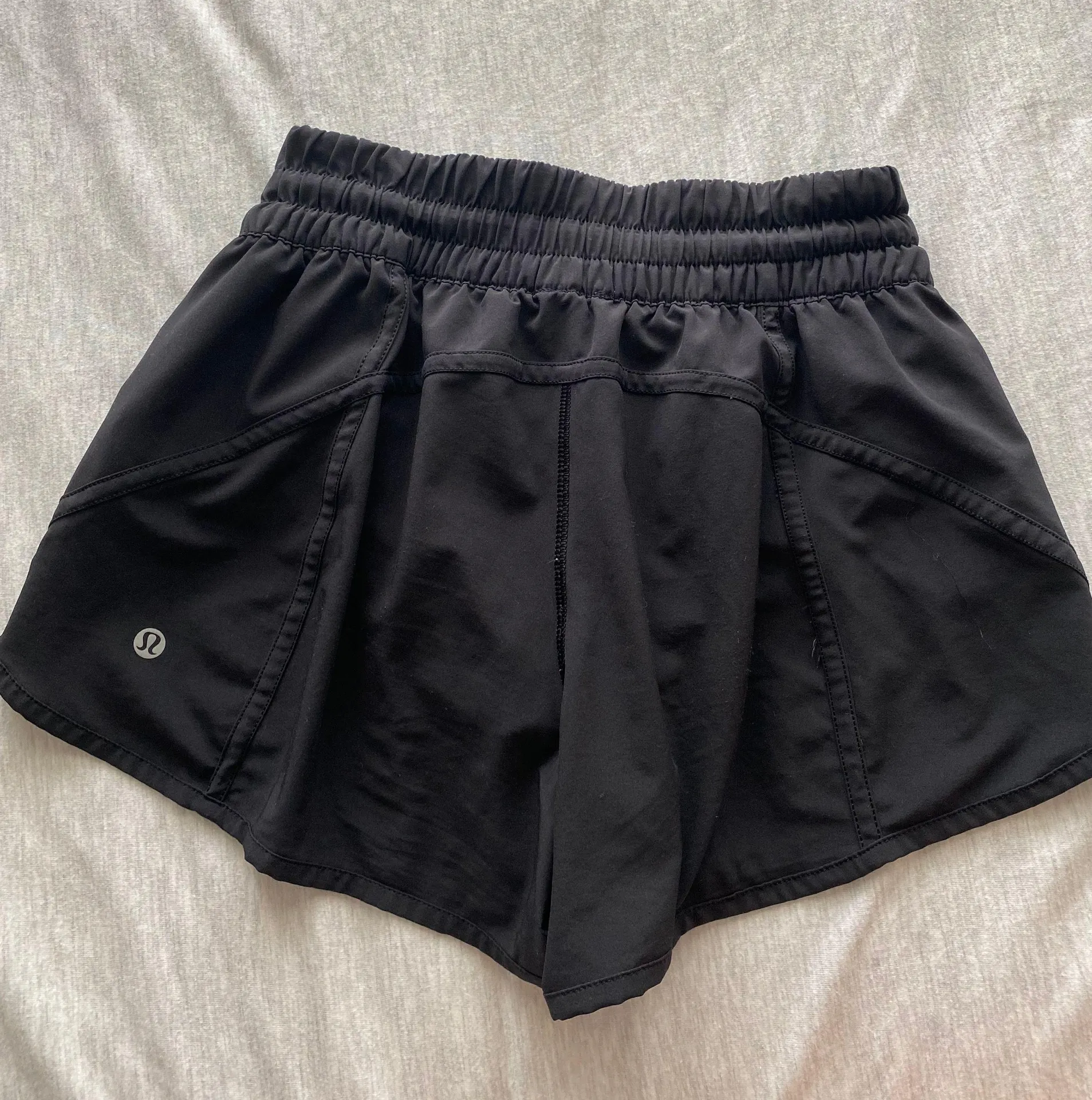 Lululemon Tracker Short 4” - Image 2