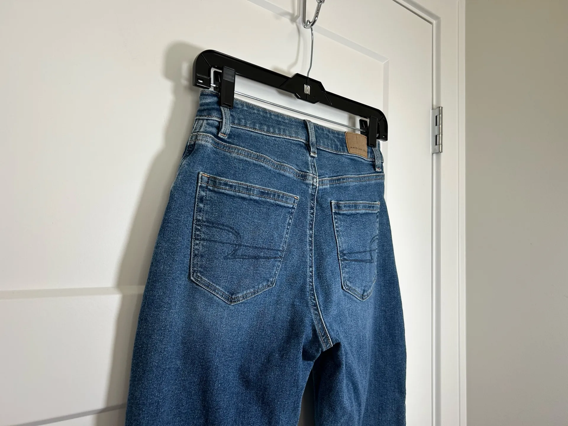 Size 2 mom jeans - American Eagle - Image 5