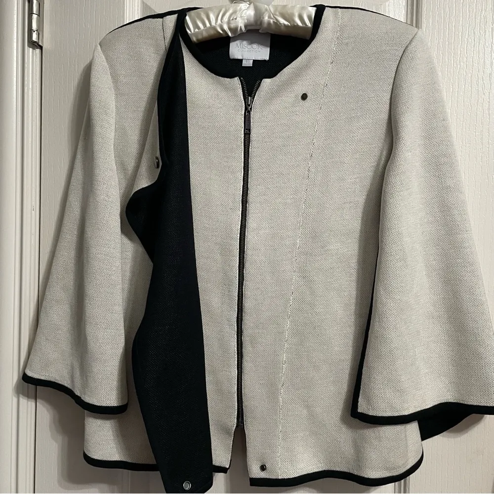 Misook  Collection Ivory Crossover Knit Zip Jacket - Image 4