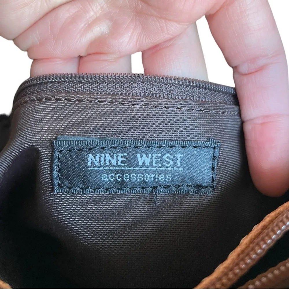 Vintage Nine West Accessories Leather Shoulder Bag - Image 12