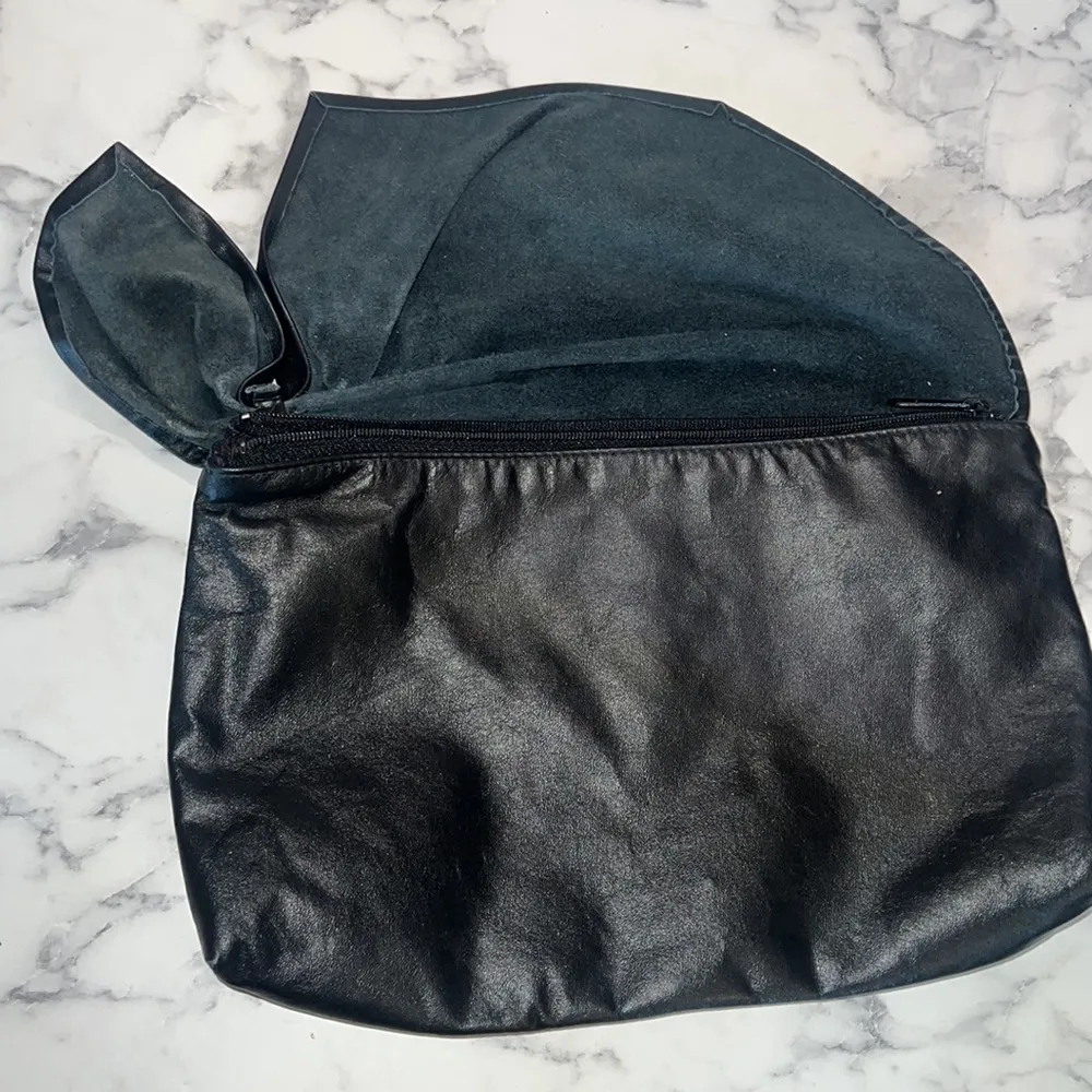 Faux Leather black Clutch - Image 4