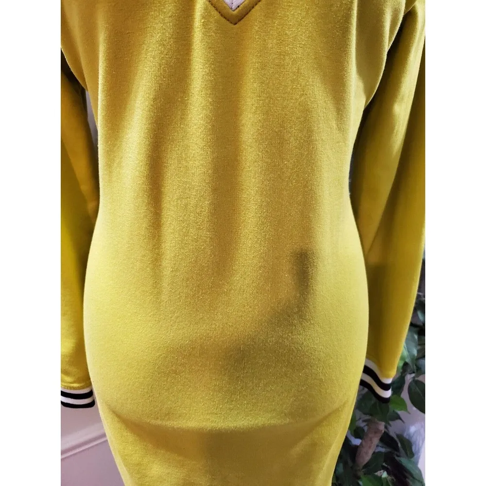 Soho Women's Yellow Polyester V-Neck Long Sleeve Knee Length Dress Size Small - Image 3