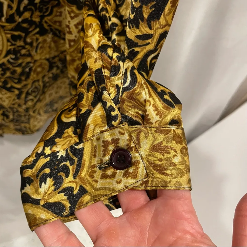 Funky 80’s black and gold boujee luxury look silky blouse old money vibes Size 14 - Image 4