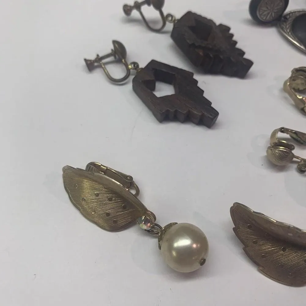 Lot Of 5 Costume Earrings Vintage Clip On Clip - Image 6