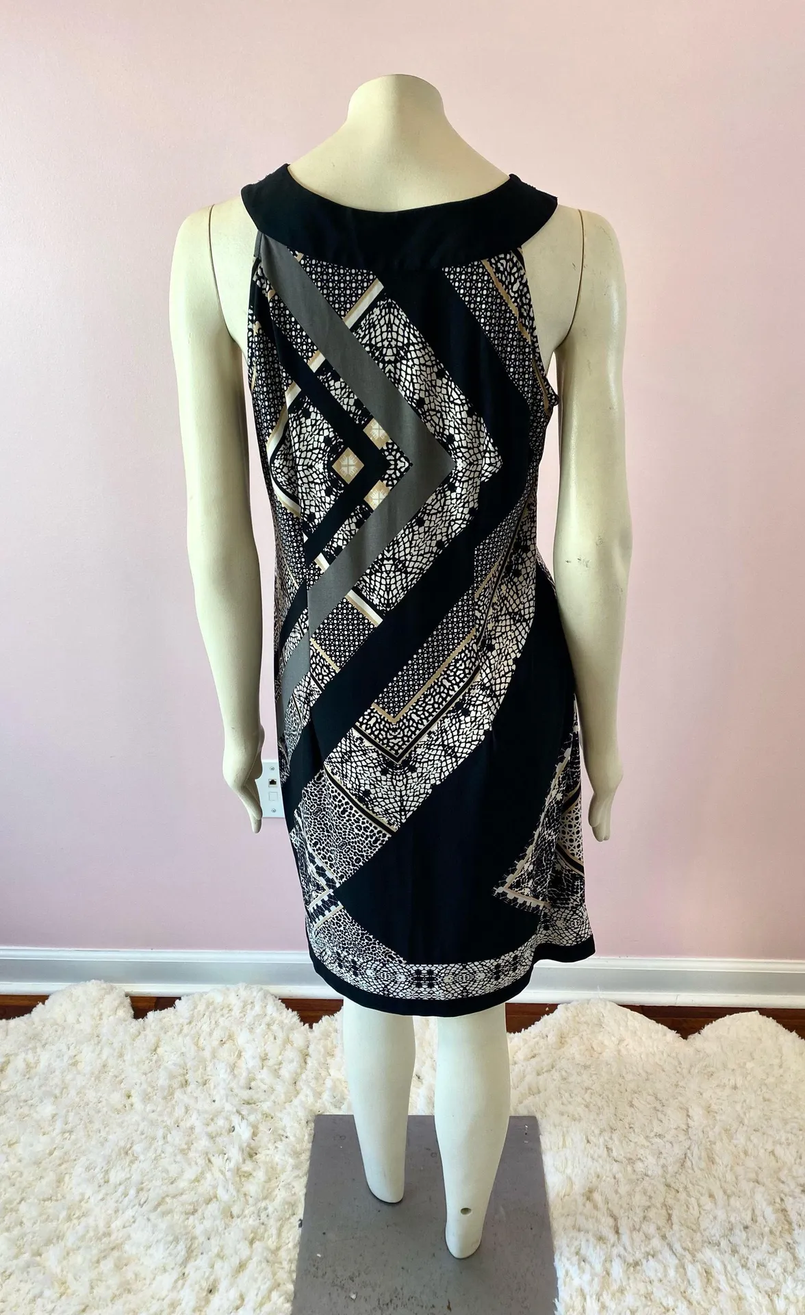 New York Geometric Abstract Shape Shift Dress - Image 3