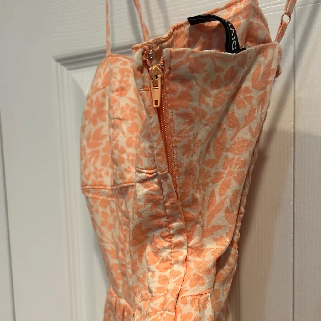Divided Peach Floral Dress - Image 5