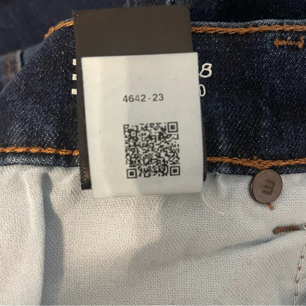 Mott & Bow Boyfriend Jeans in dark indigo blue Size 26 - Image 11