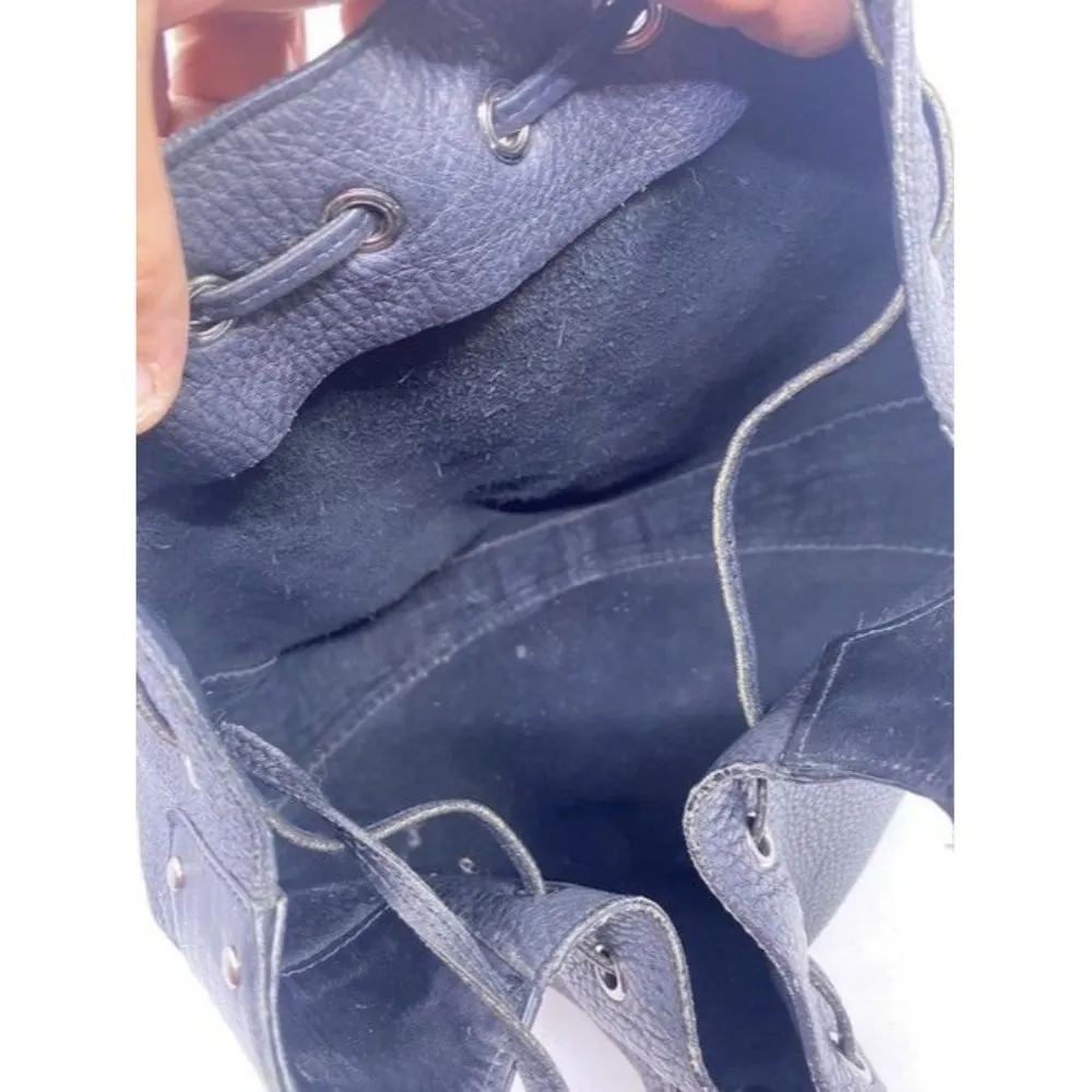 Gucci Hobo Vintage Drawstring Black Calfskin Backpack - Image 11