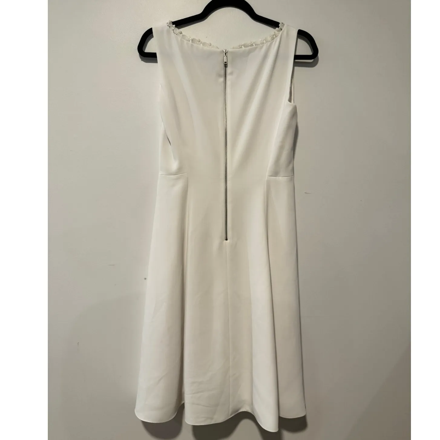 Elie Tahari White Sleeveless Fit Flare Dress Lace Trim 6 Cocktail Bride Wedding - Image 2