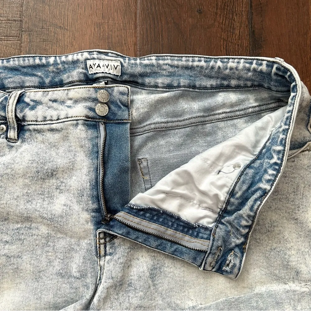 AVA & VIV denim shorts, plus size 20W - Image 4