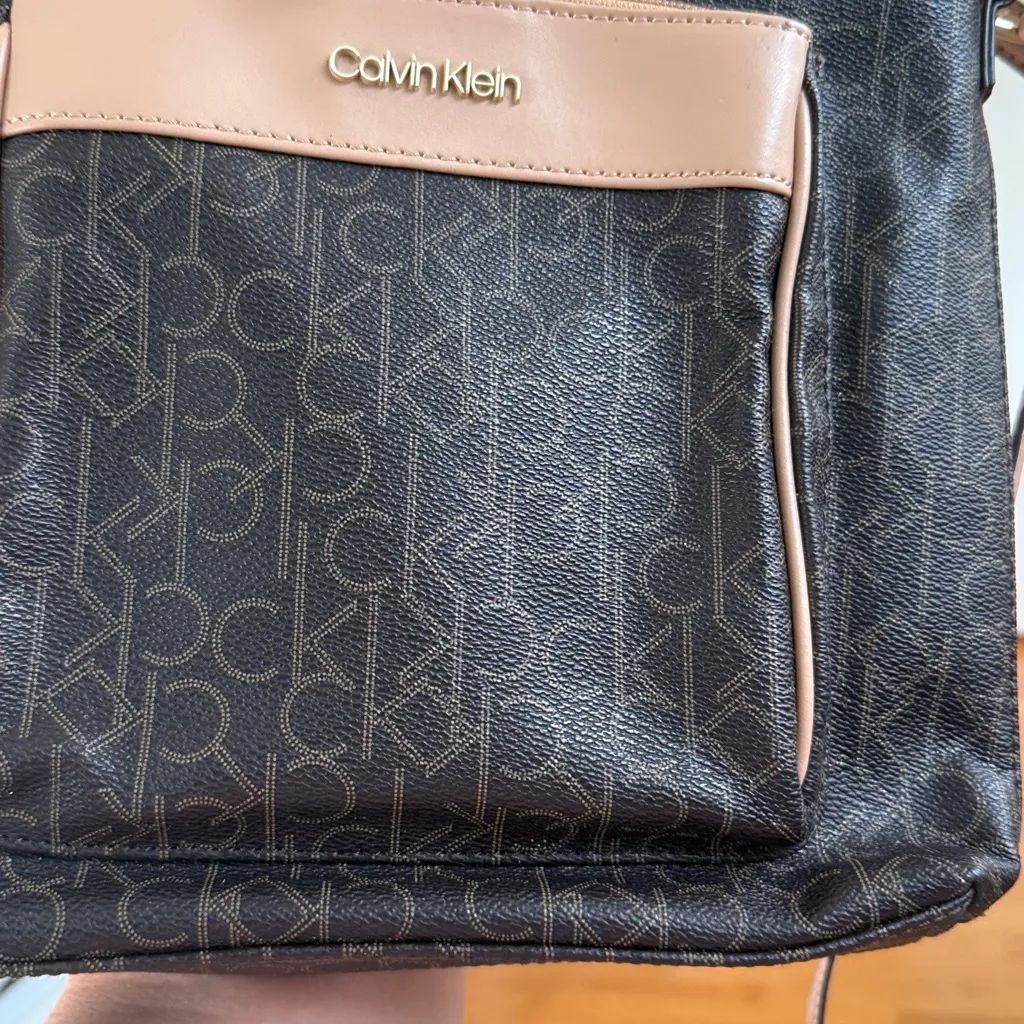Calvin Klein Monogram Crossbody Bag Brown Beige‎ Tan Adjustable Strap - Image 6