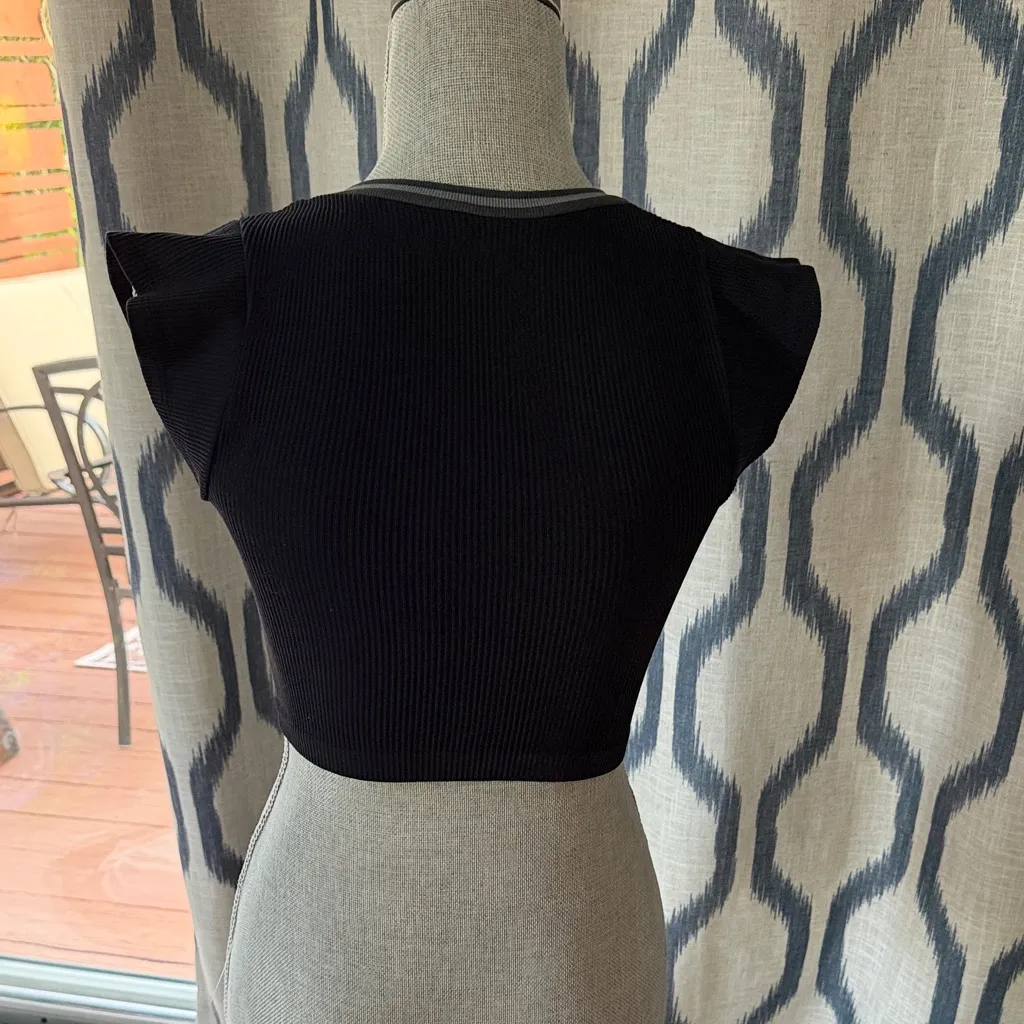 Urban Outfitters Black Ribbed Tank Top - Image 3