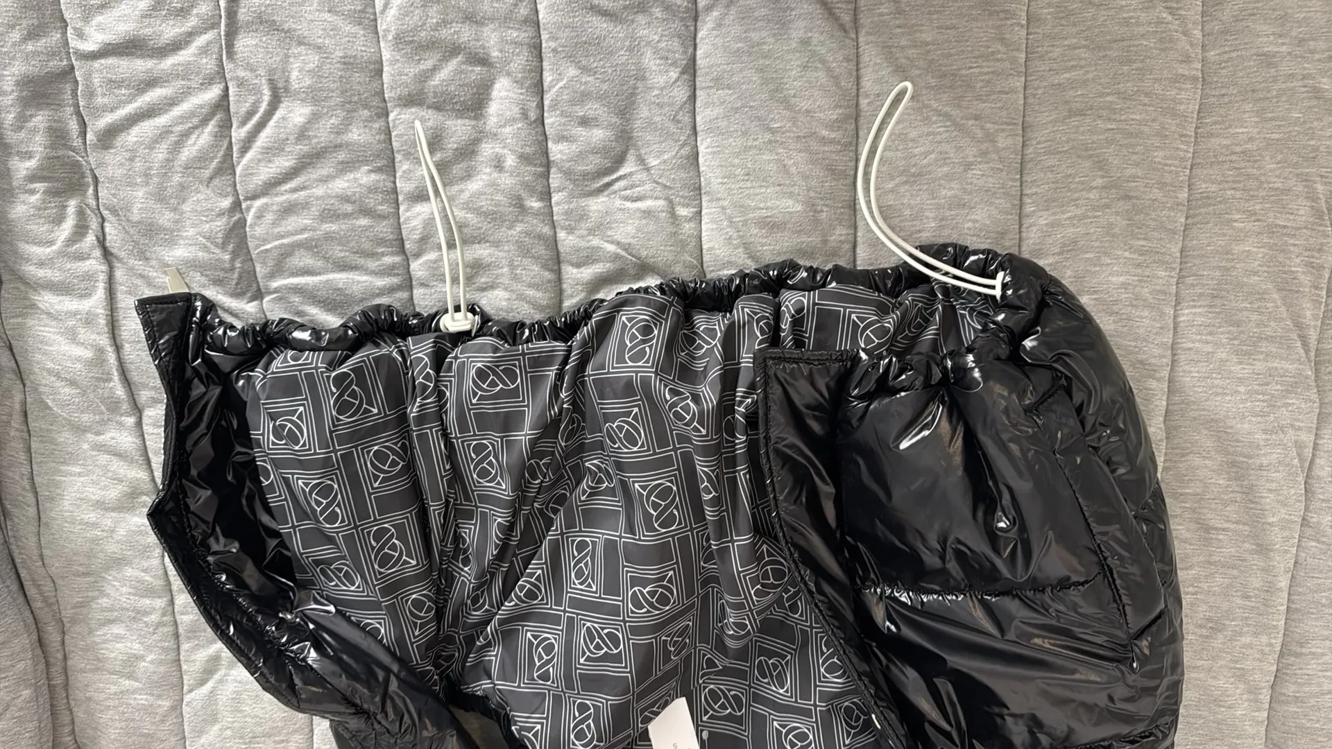 Lou & Grey Hooded Active Loft Puffer Vest - Image 5