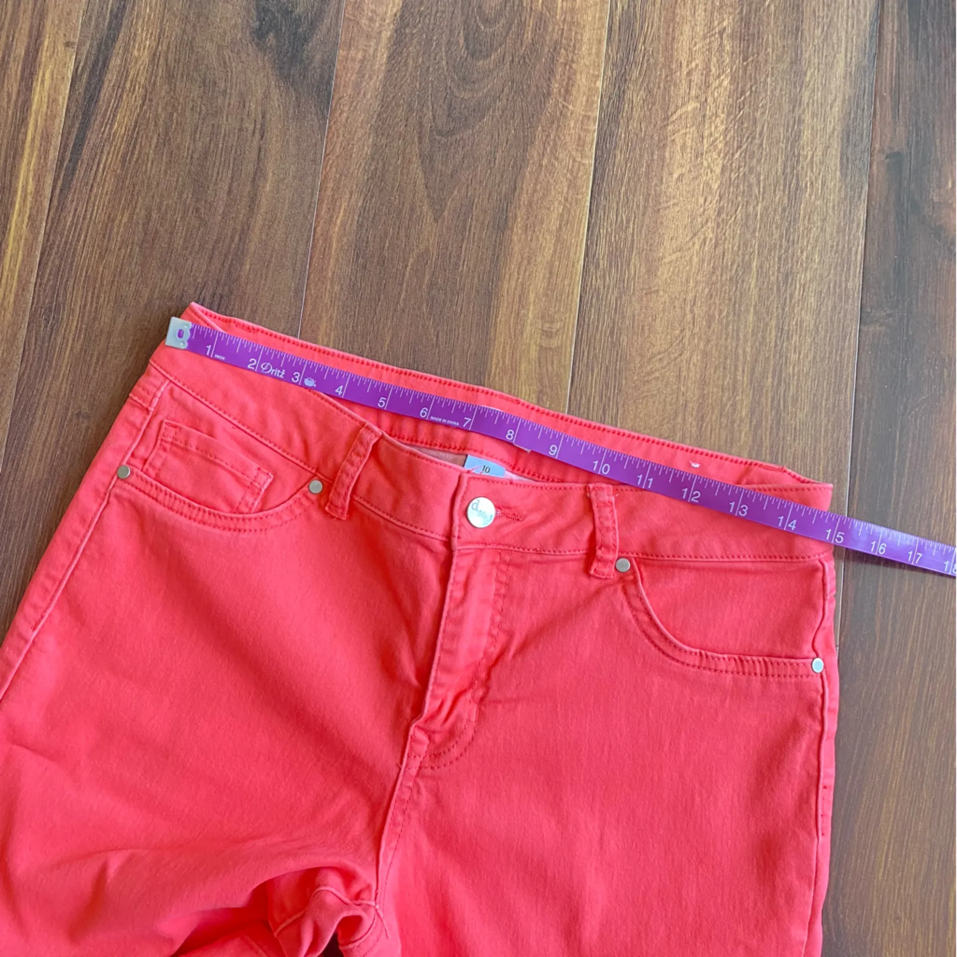 4/$20 d.Jeans Pink Capri Skinny Pants - Image 7