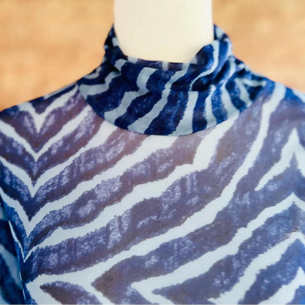 WHBM Blue Sheer Long Sleeve Mesh Turtleneck Top S - Image 3