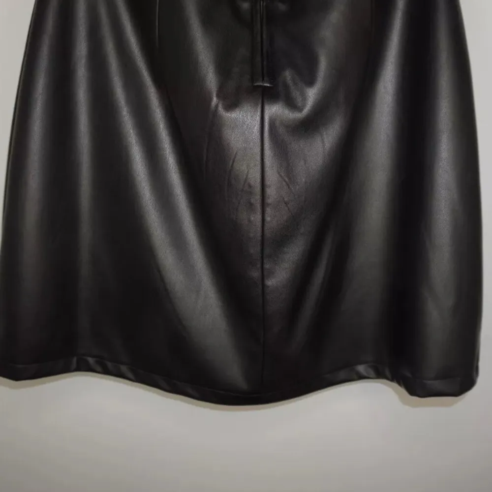 Afrm Black Braylon Faux Leather Strapless Romper Size: 3X NWT Plus Skort - Image 8