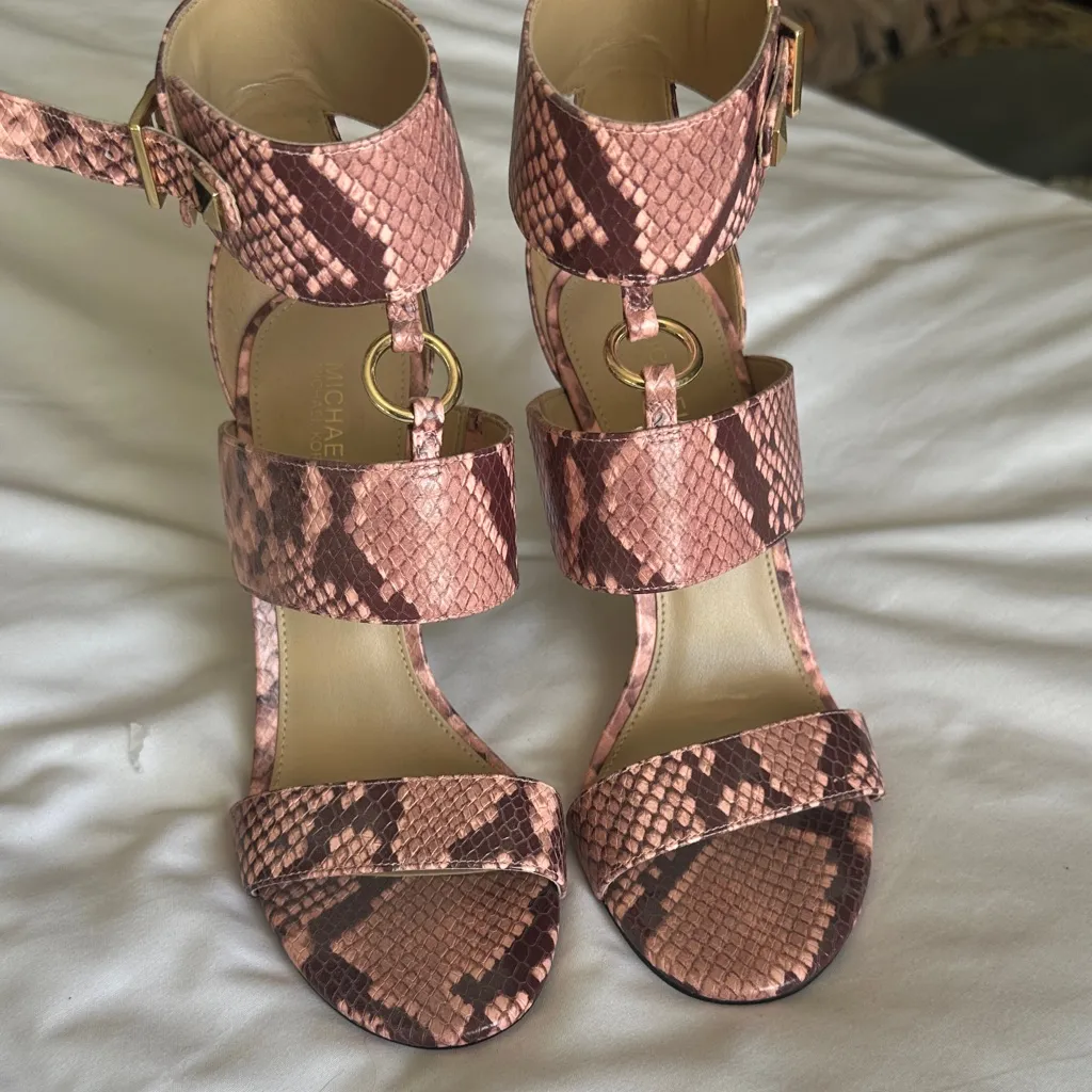 Michael Kors Pink Snake Print Heels - Image 3