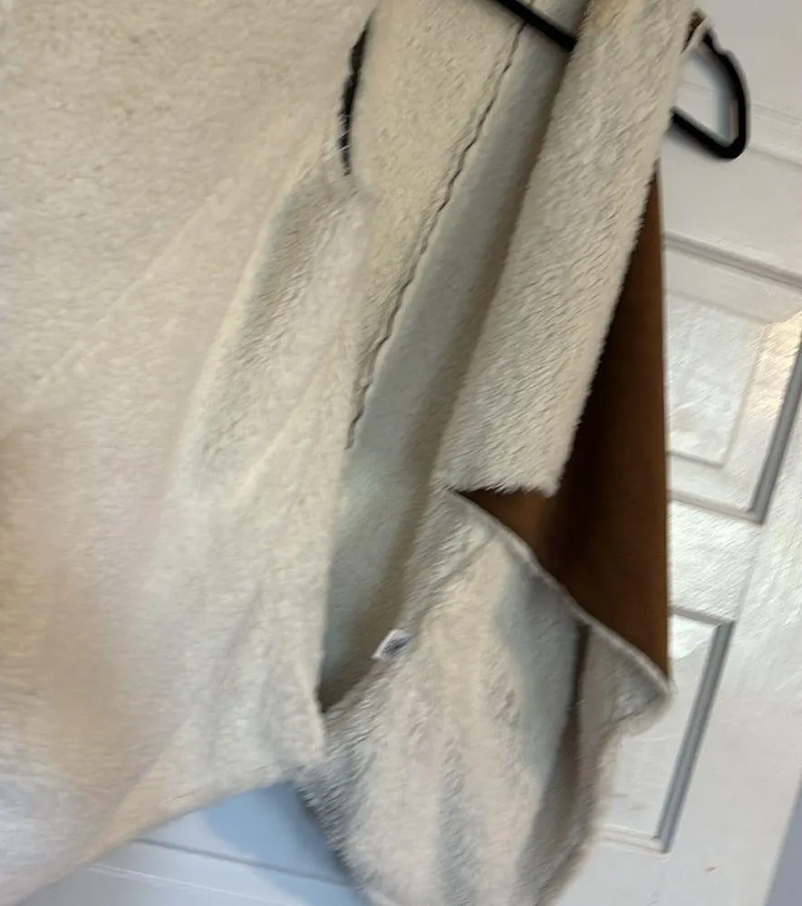 Show Me Your Mumu Mellow Fur Vest - Image 4