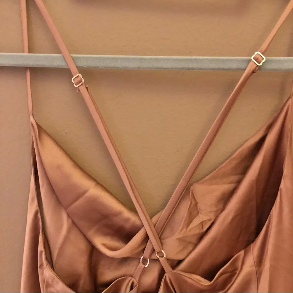 Show Me‎ Your Mumu Verona Cowl Dress Copper Luxe Satin size large - Image 7