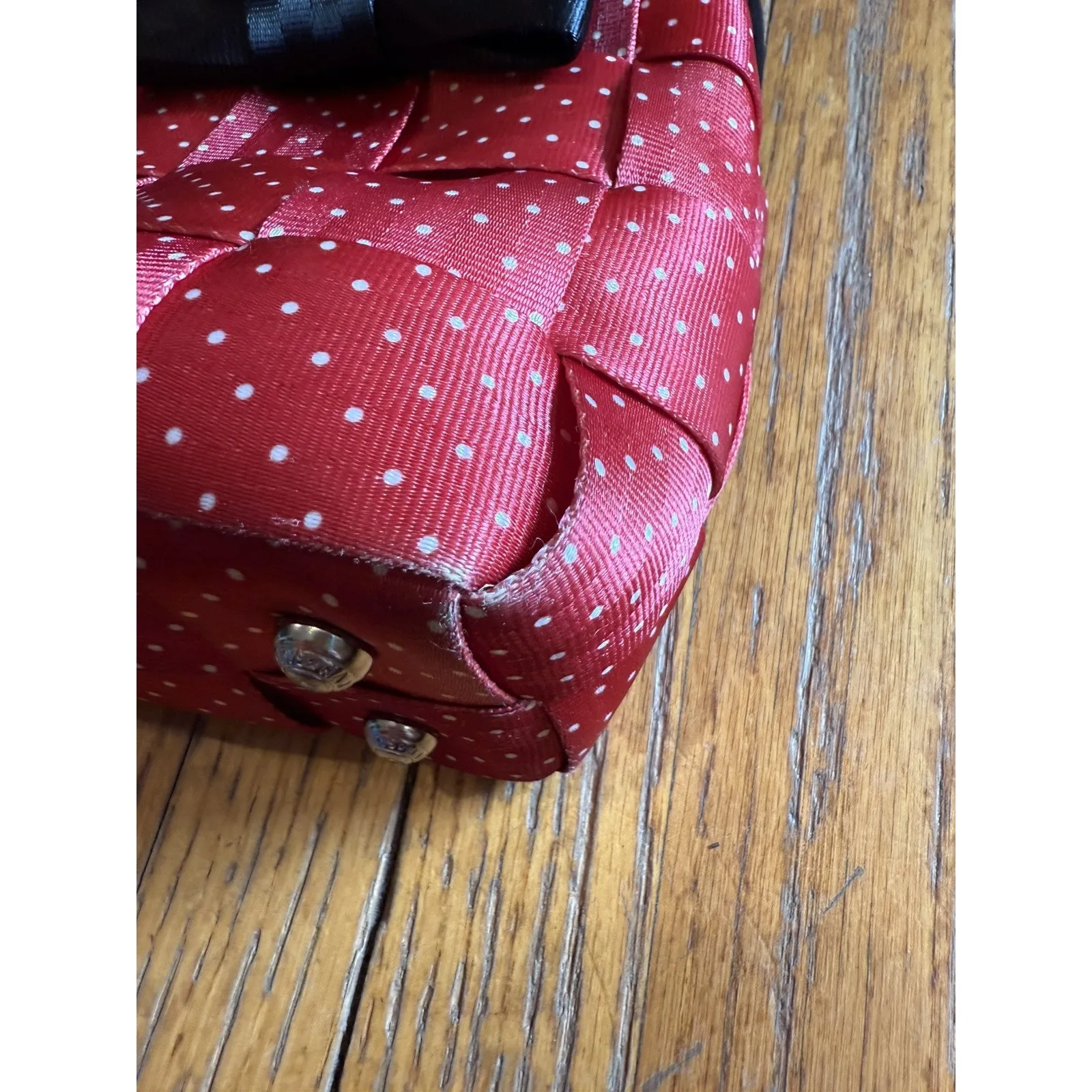 Harveys Original Seatbelt Bag Purse Disney Minnie Mouse Big Black Bow EUC Red - Image 4