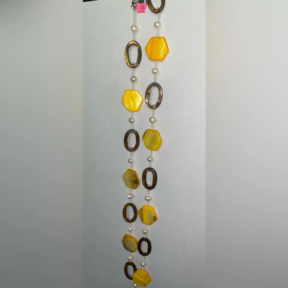 Vtg Cord Fresh Water Pearl Brown/Yellow Butterscotch Shell Beaded Necklace 30" - Image 4