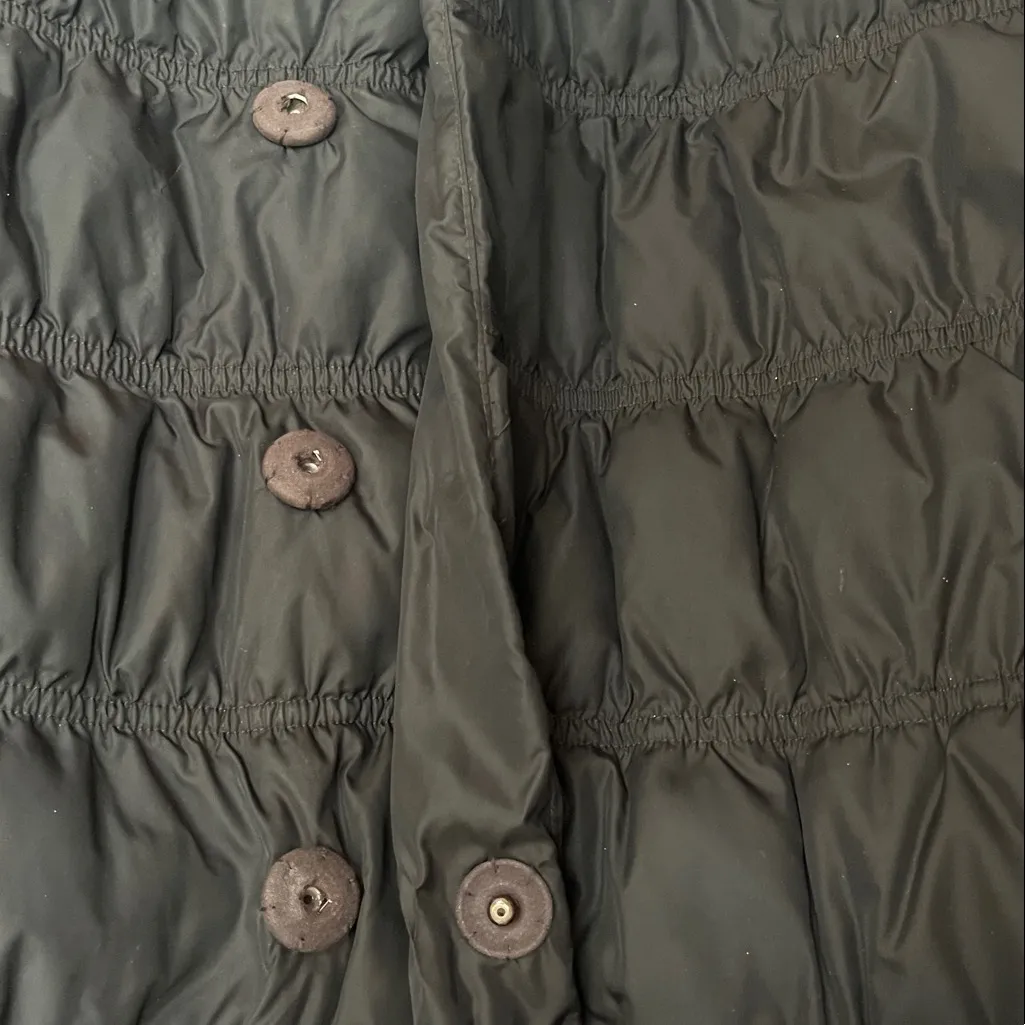 Eileen Fisher Puffer Coat with 2 missing snaps at the bottom size PS. - Image 5