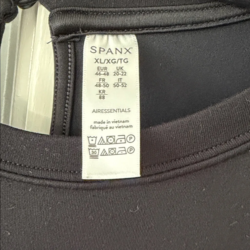 SPANX AirEssentals Cap Sleeved Cinched Jumpsuit - XL - Image 5