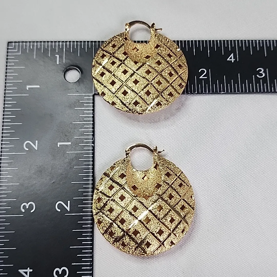 Chunky Gold Shimmer Puffy Disc Hoop Earrings - Image 8