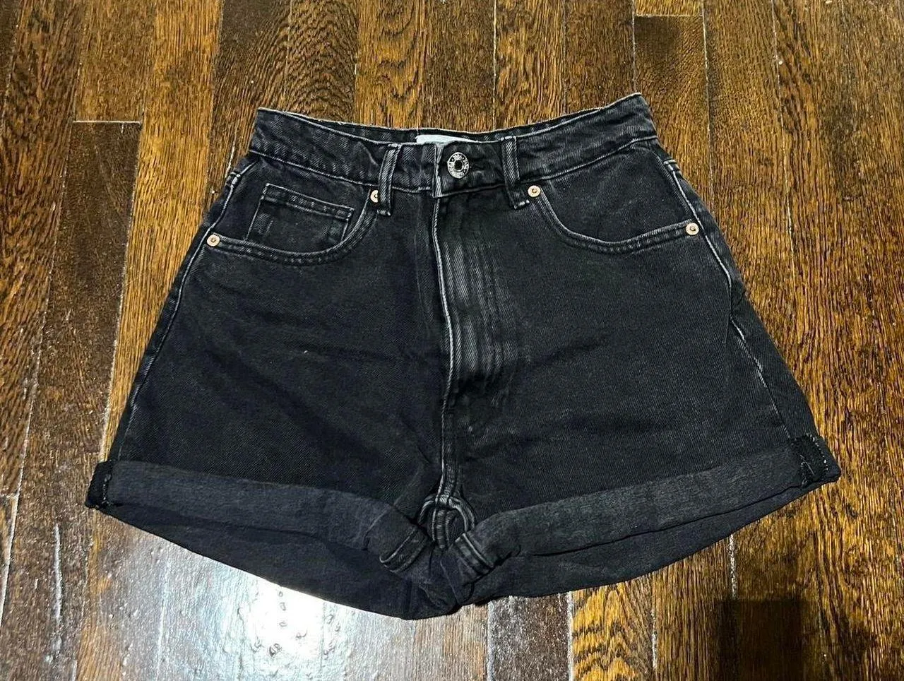 Denim High Rise Mom Shorts - Image 3