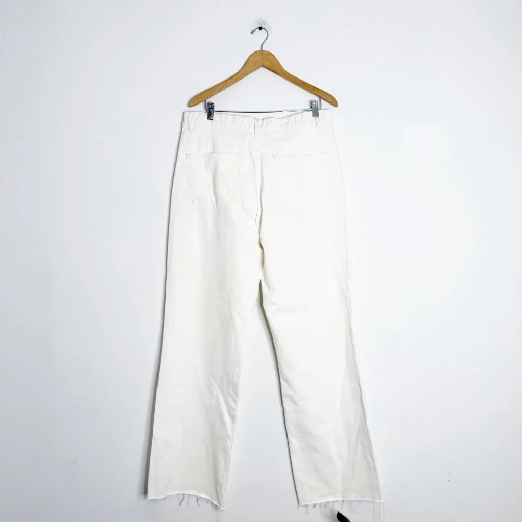 ZARA NWT Wide-Leg High-Rise Jeans White Size 14 - Image 3